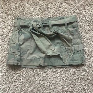 Hollister cargo camouflage print skirt